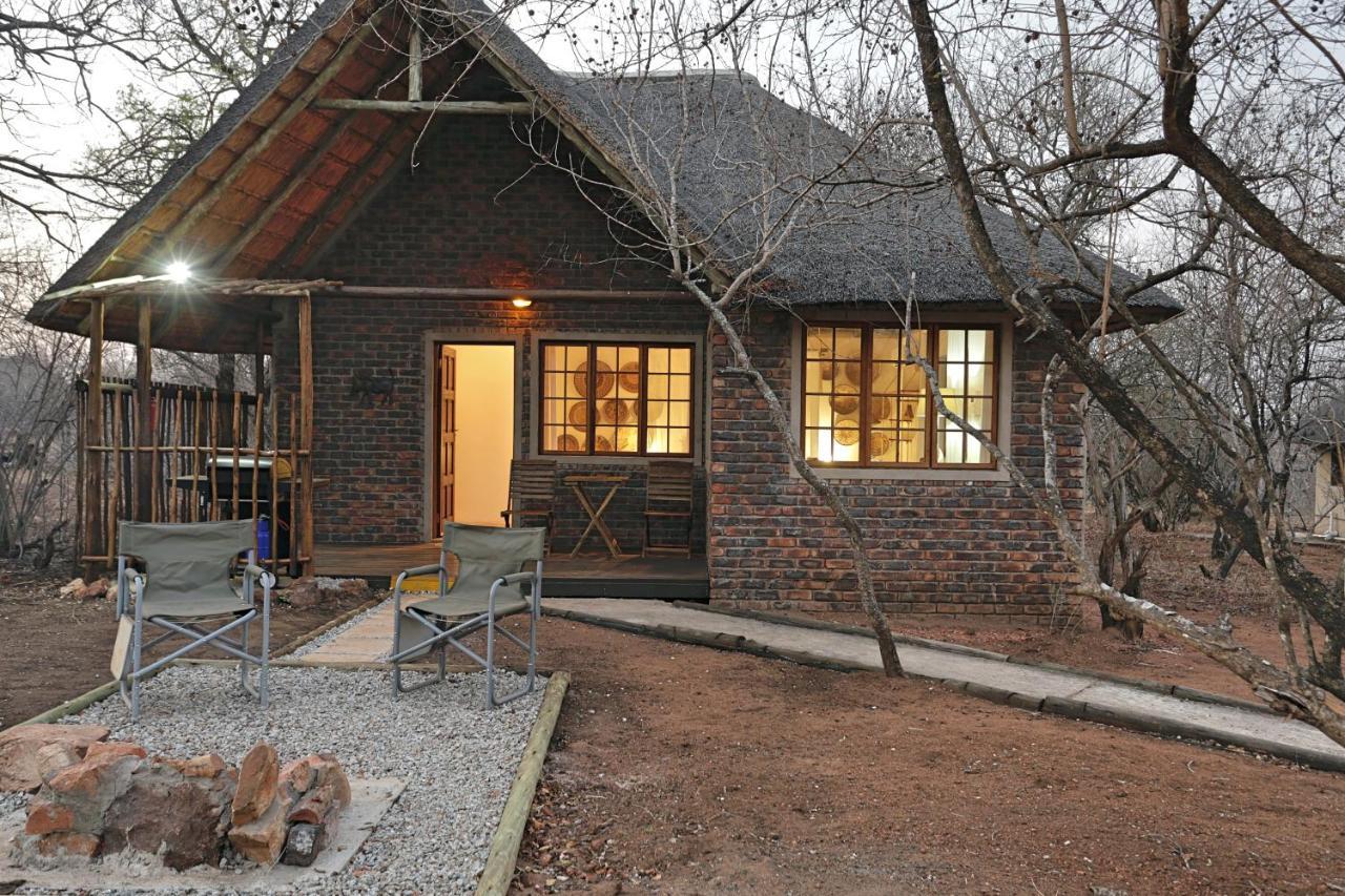 Tusk Bush Lodge Marloth Park Exteriér fotografie