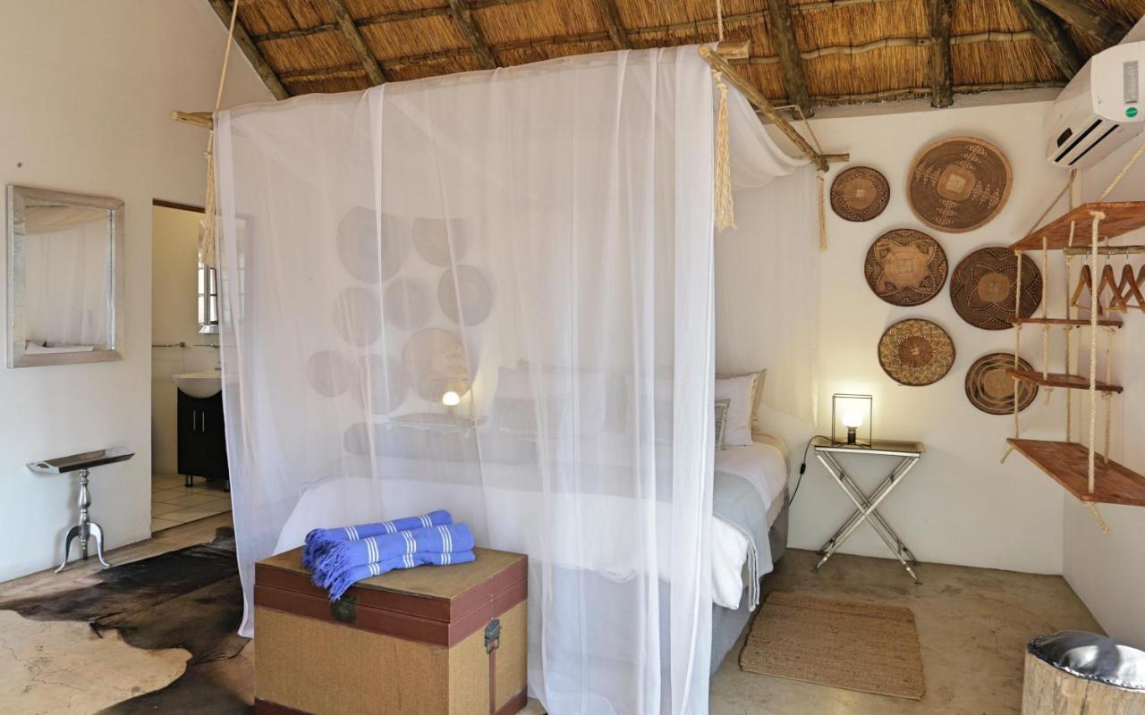Tusk Bush Lodge Marloth Park Exteriér fotografie