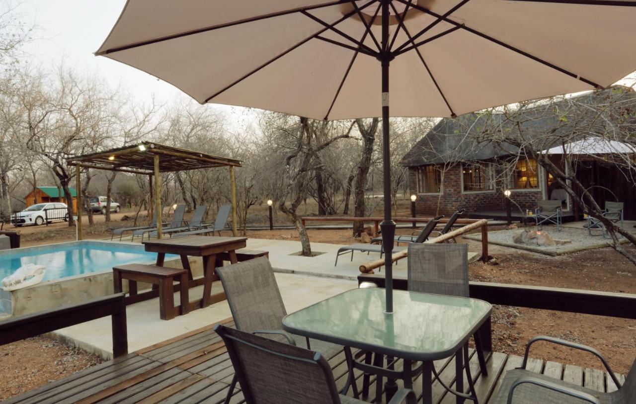 Tusk Bush Lodge Marloth Park Exteriér fotografie