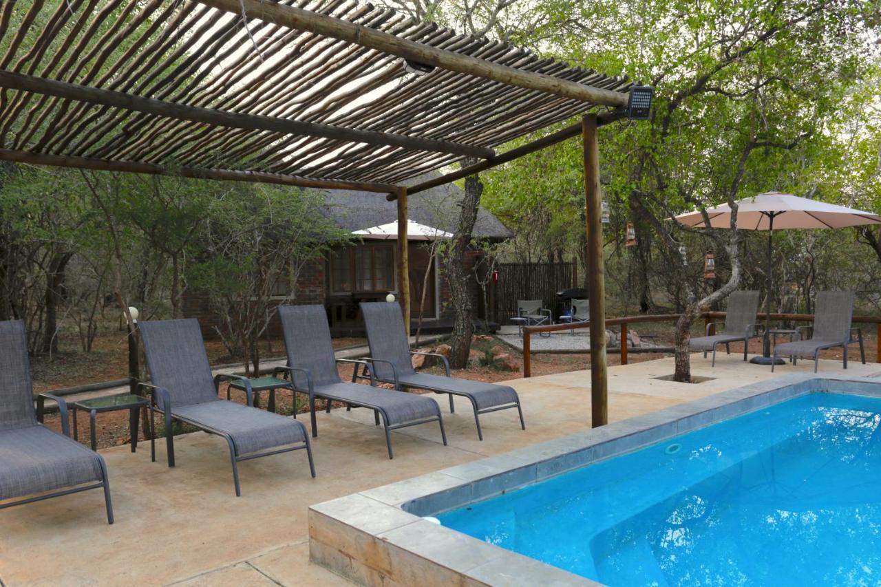 Tusk Bush Lodge Marloth Park Exteriér fotografie