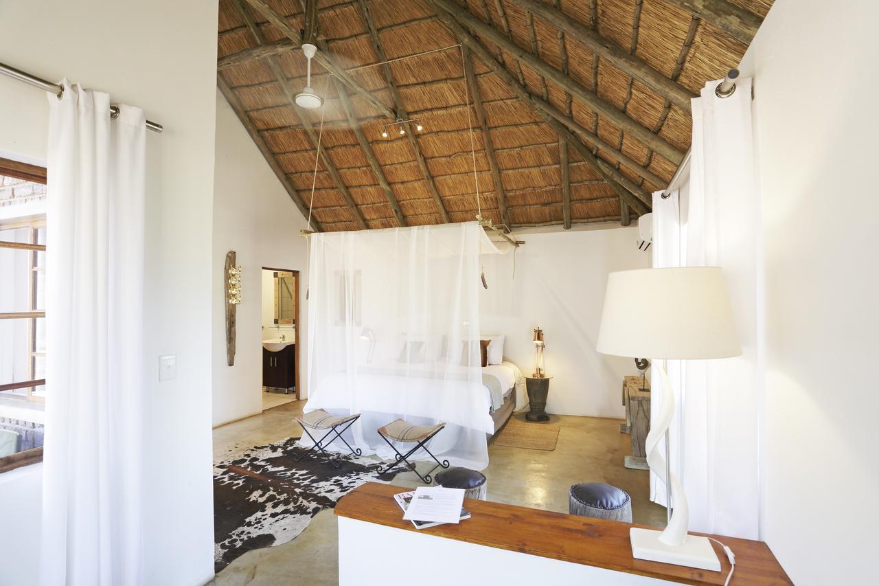 Tusk Bush Lodge Marloth Park Exteriér fotografie