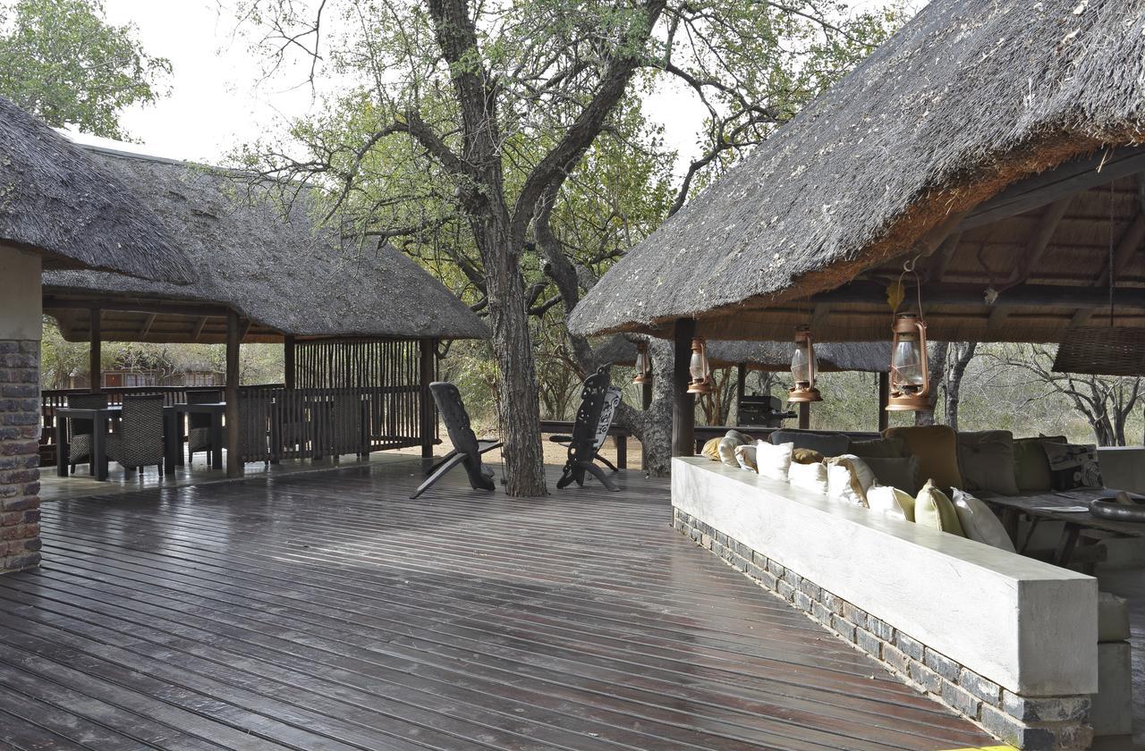 Tusk Bush Lodge Marloth Park Exteriér fotografie