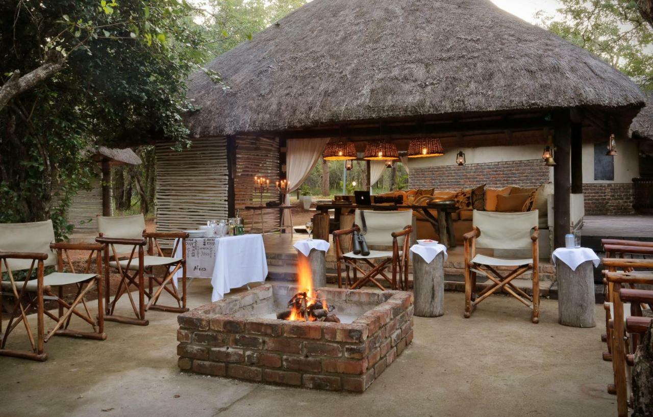 Tusk Bush Lodge Marloth Park Exteriér fotografie
